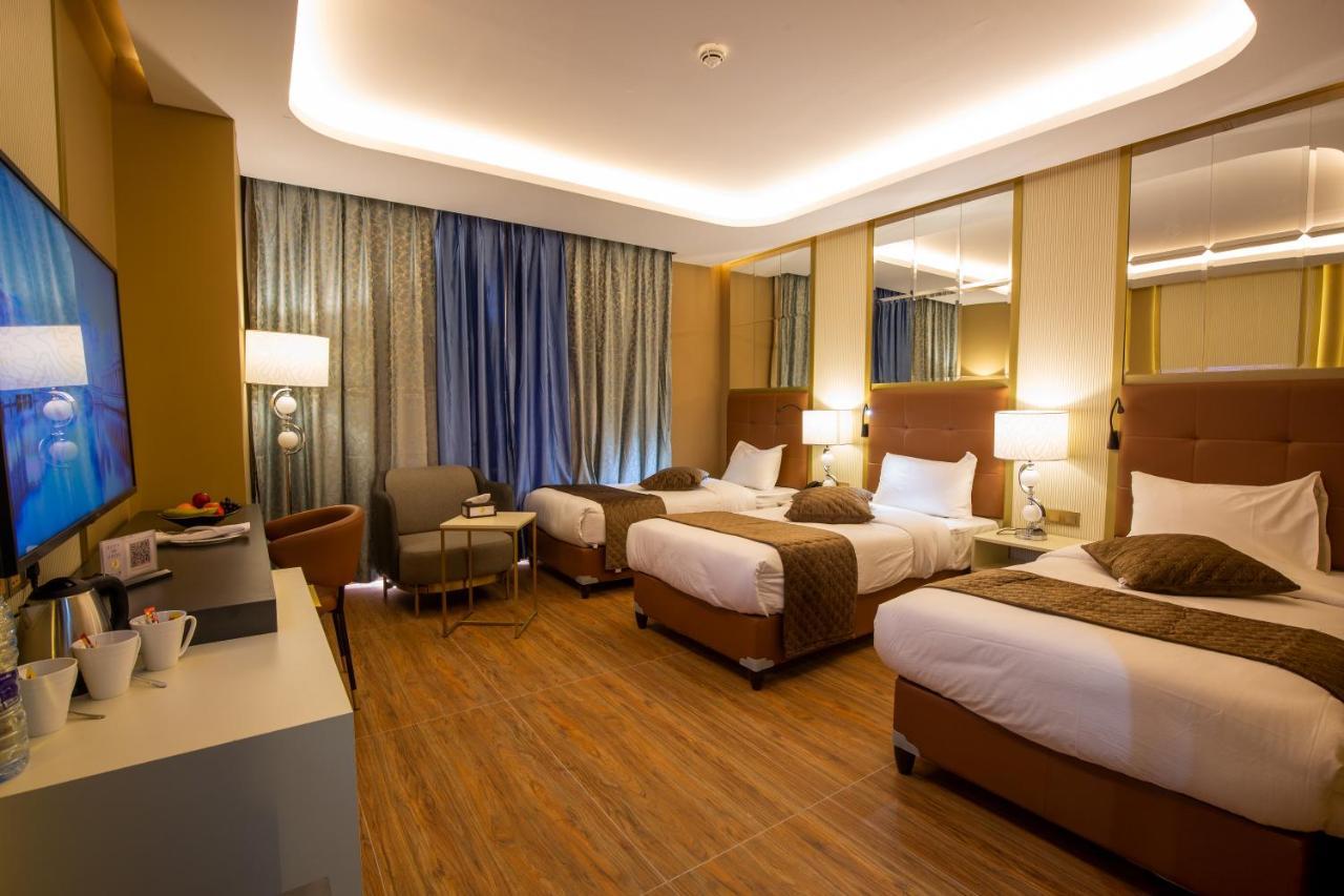 Petra Moon Luxury Hotel Wadi Musa Exterior foto Deluxe Room